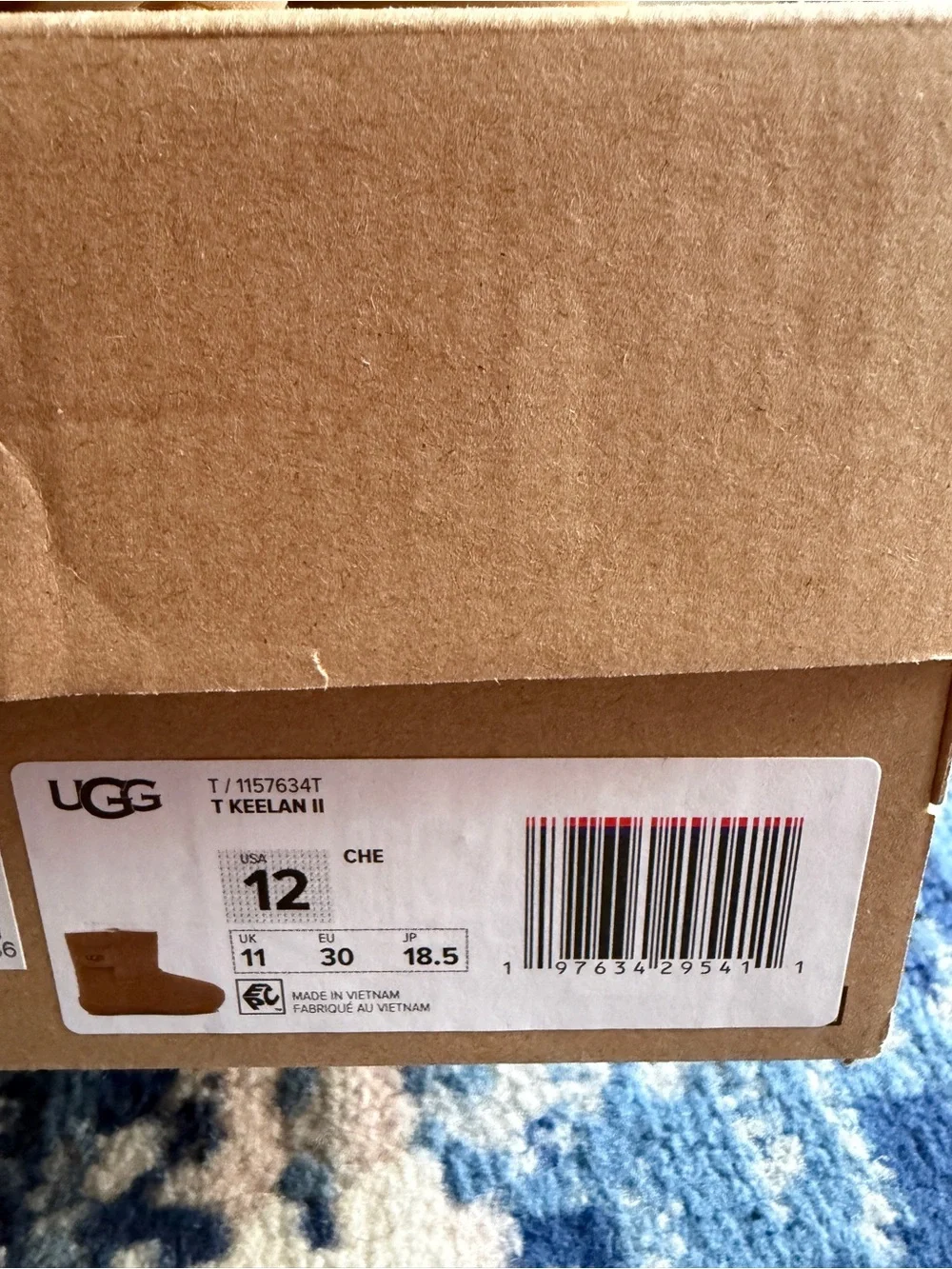 UGG Keelan boot EUC